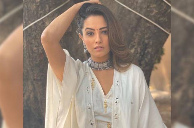 Anita Hassanandani gets CHEATED... - Best ArticlesBest Articles